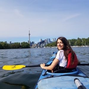 Meet your Posher, Vanessa